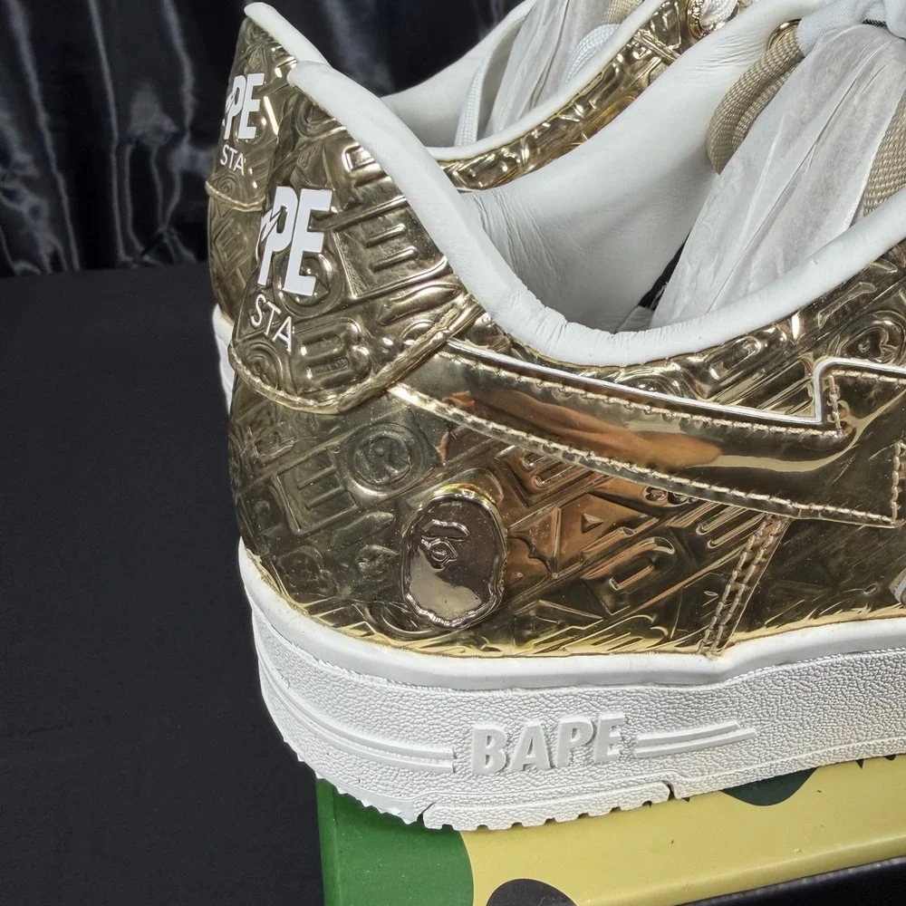 A Bathing Ape Bape Sta Gold Metallic Embossed Low Top Sneakers 1K80191305 Size 8
